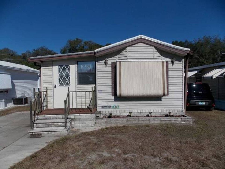 1st image of 37515 Gadabout Ln