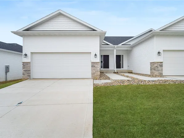 66 Keeneland Ct, Pleasant Hill, IA 50327