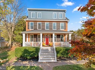 131 Bloomsbury Ave, Catonsville, MD 21228