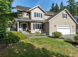 3712 W 12th St, Anacortes, WA