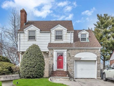195 Munro Boulevard, Valley Stream, NY, 11581
