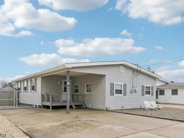 21 Lake Michigan Dr, Little Egg Harbor Twp., NJ 08087