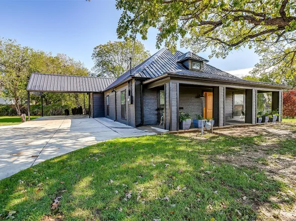 403 S Lane St, Decatur, TX 76234
