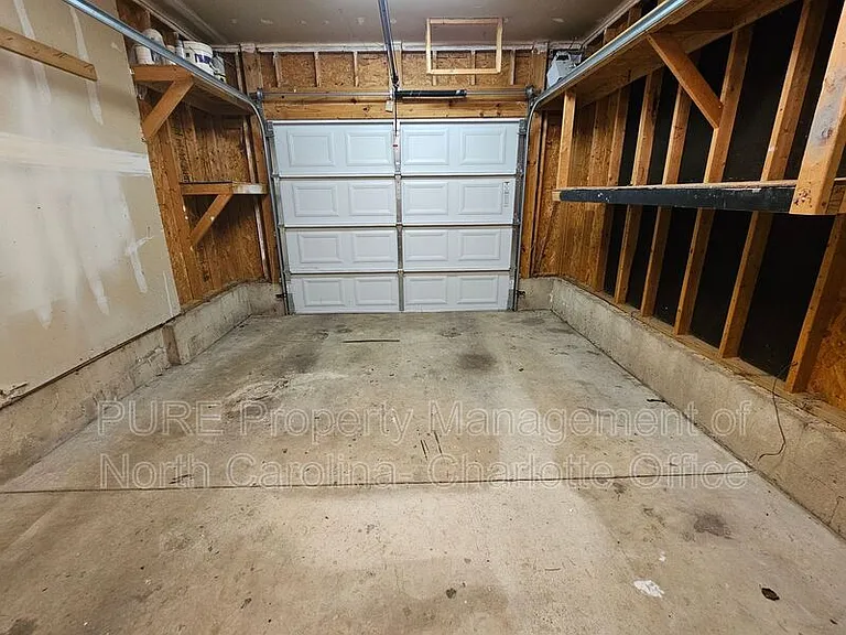 8237 Hornwood Ct — Photo 12