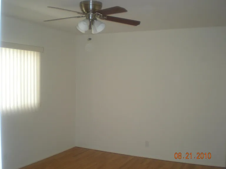 1730 Purdue Ave #3 — Photo 12