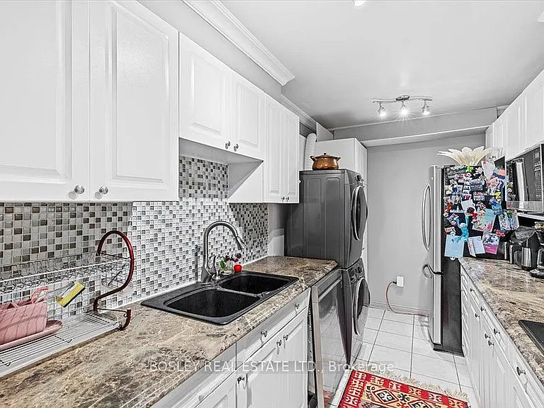 3 Massey Sq #2608 — Photo 8
