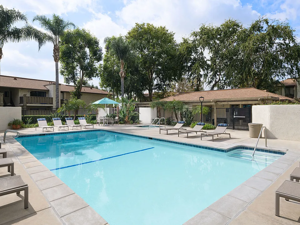 Sycamore Park Apartments