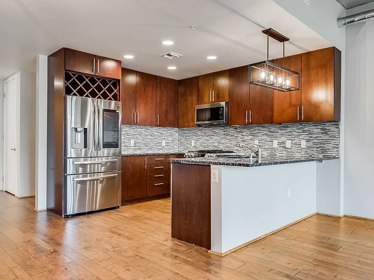 353 Bonneville Ave #123 — Photo 6