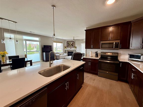2nd image of 9065 Bishop Dr #106