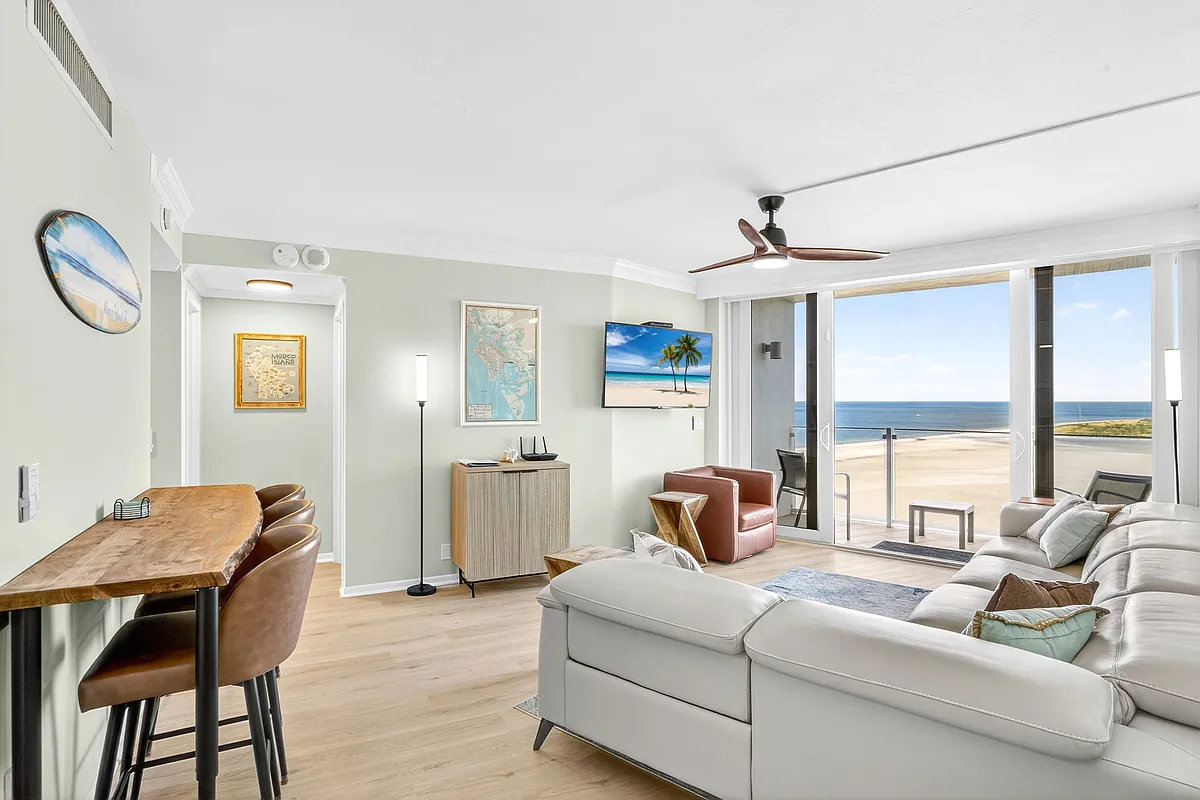 Building Photo - 58 N Collier Blvd #1606
