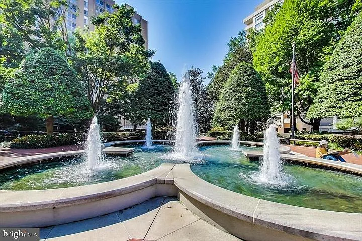 5500 Friendship Blvd #1823N — Photo 33