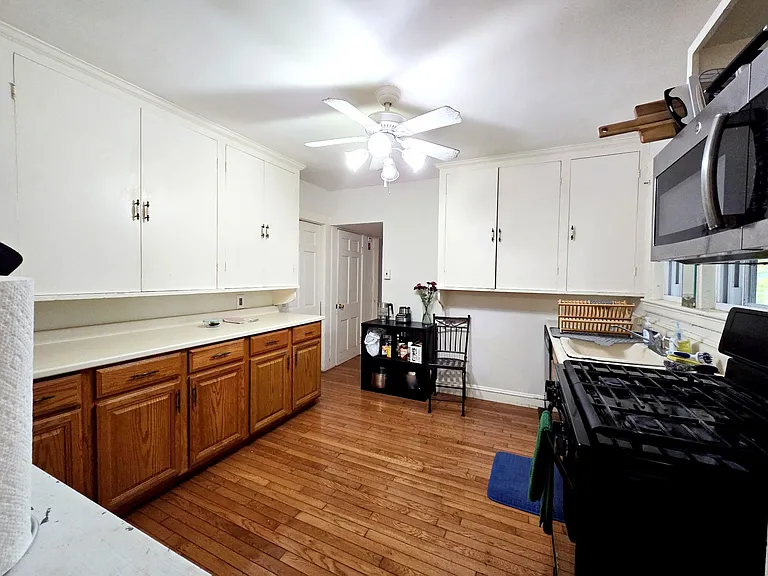 60 Undine Rd — Photo 9