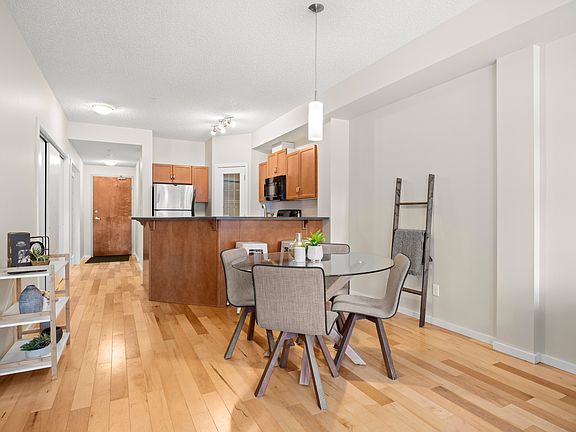 5th image of 9910 111th St NW #106