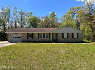 112 Rock Creek Dr S, Jacksonville, NC 28540