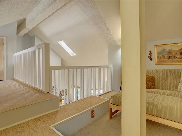 4721 Spine Rd #C — Photo 12