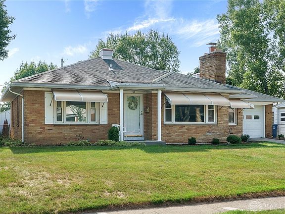 3rd image of 32 N Tippecanoe Dr