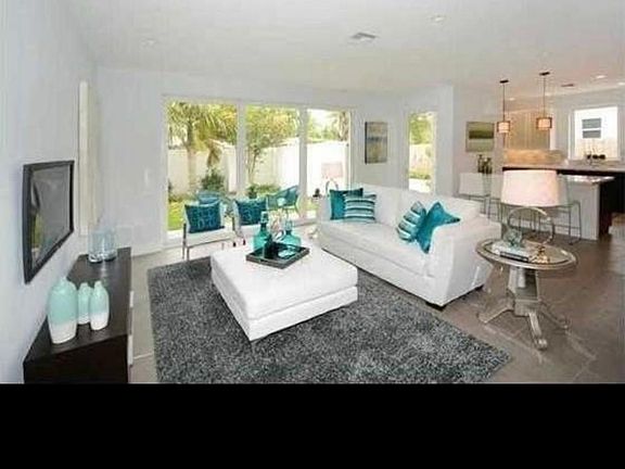 3rd image of 1407 Ne 4th Pl