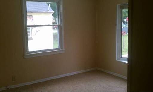5th image of 547 S Biltmore Ave