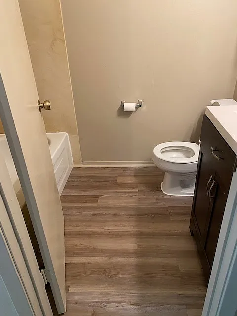2 bed, 1100 sqft, $1,100 — Photo 2