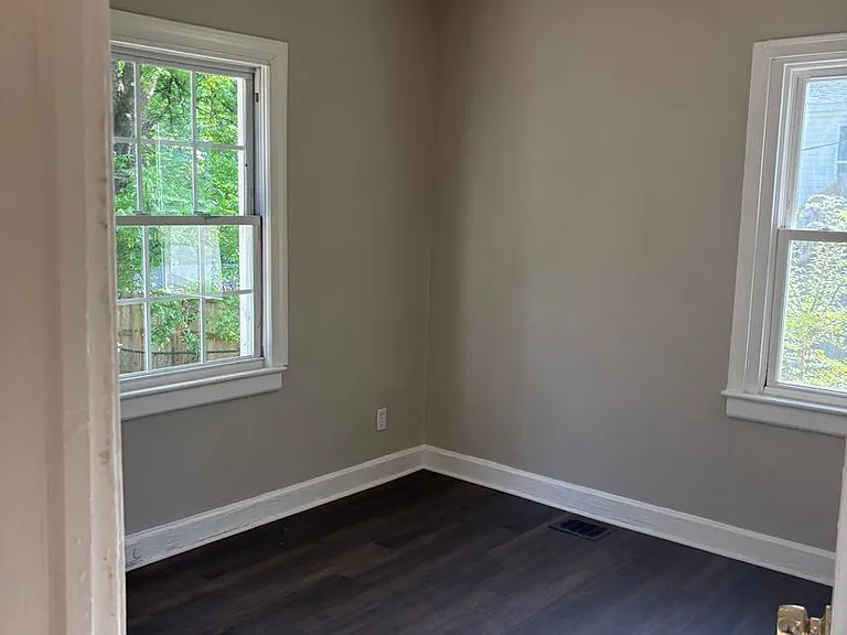 2565 Brentwood Pl — Photo 15