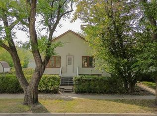 5812 S 52nd Ave, Red Deer, AB T4N 4K4