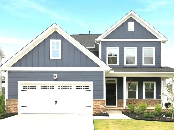 1732 Goldfinch Perch Ln, Knightdale, NC 27545