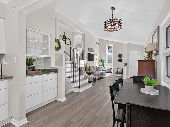 4th image of 5486 Sherwood Dr