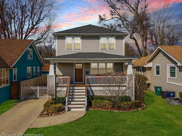305 Curry Ave, Royal Oak, MI 48067