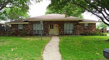 1st image of 409 Kimberly Dr