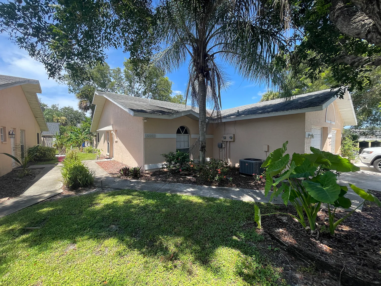 12303 Londonderry Ln — Photo 1