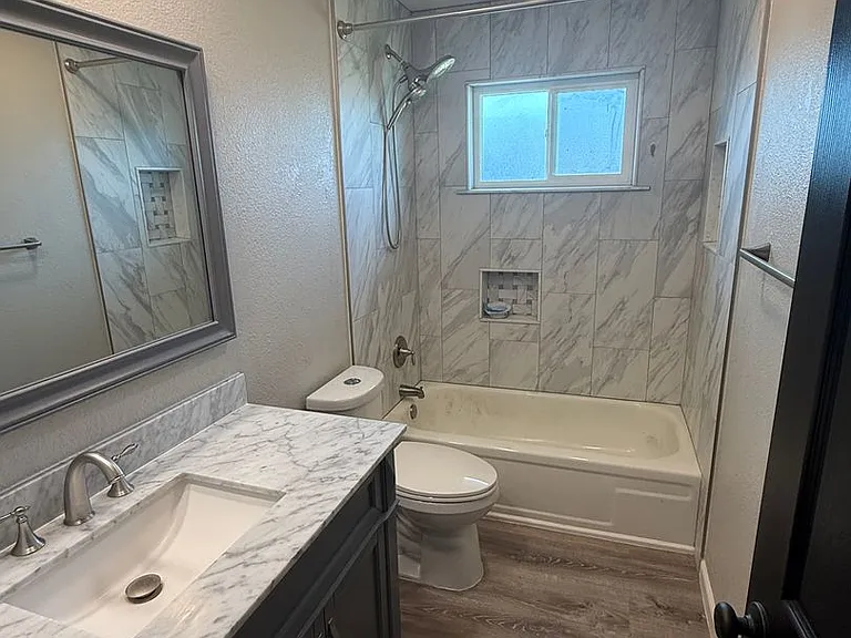 708 Meadow Way — Photo 3