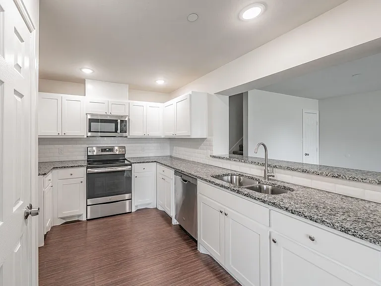 3518 Milan St — Photo 4