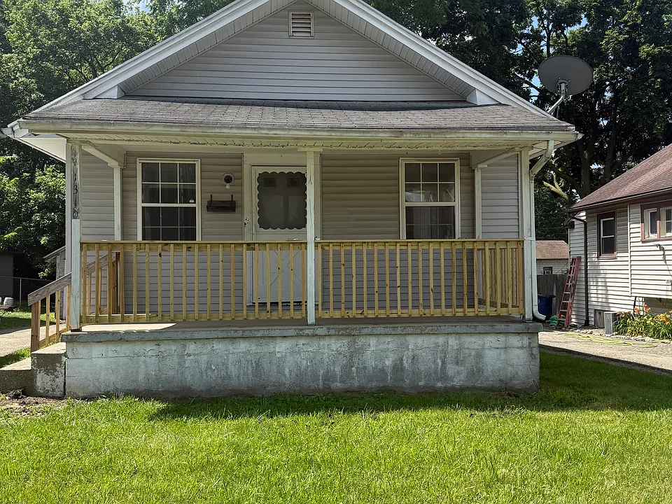 1310 Colwick Dr