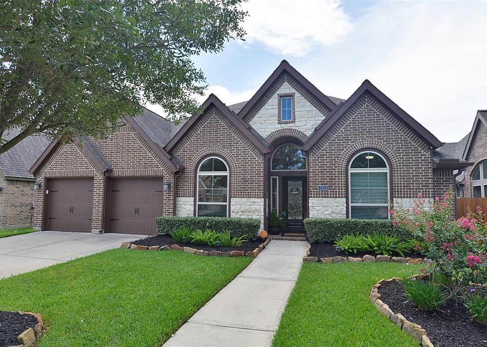1st image of 3224 Seneca Landing Ln