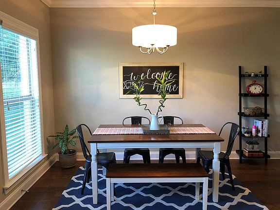 4th image of 226 Massee Cir