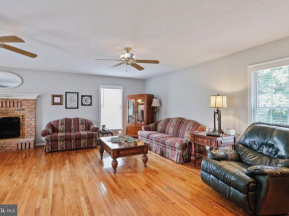 4th image of 243 Pintail Ln