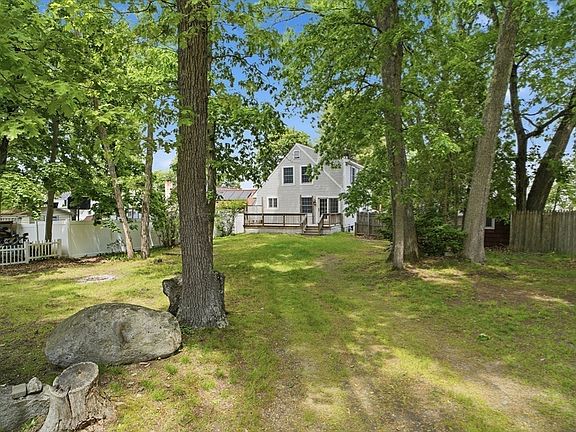 2nd image of 24 Bowers Ave