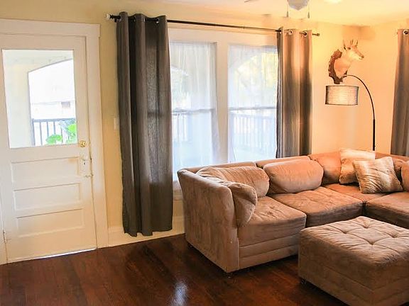 4th image of 910 N Amelia Ave APT 4