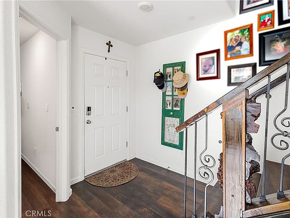 5th image of 139 Sterling St