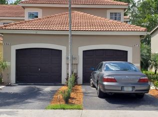 1071 Sorrento Dr, Weston, FL 33326