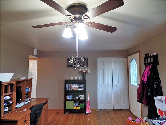 5th image of 4704 Prescott Dr