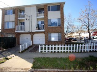 164 Dongan Hills Ave, Staten Island, NY 10305