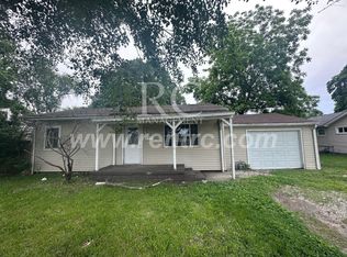 212 Logan St, Georgetown, IL 61846