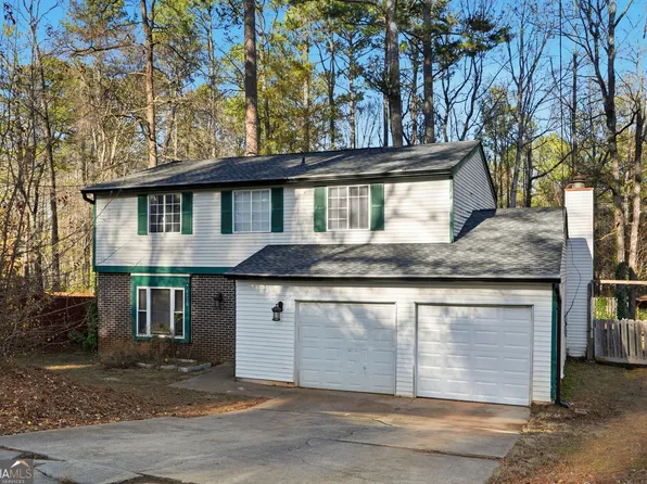 4828 Oak Path, Stone Mountain, GA 30088