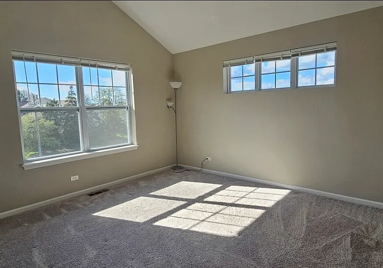 210 Timberleaf Cir — Photo 10