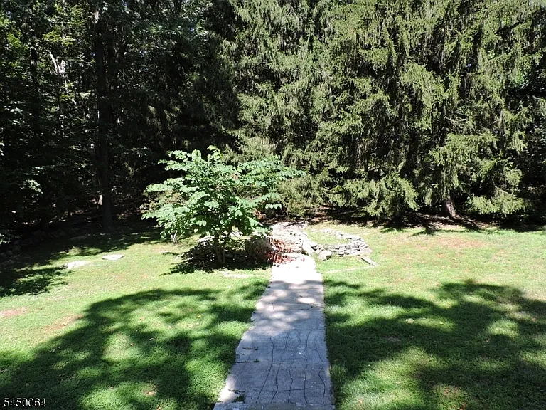 381 Franklin Rd — Photo 12