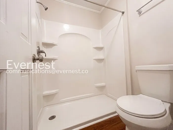 195 Poplar Way — Photo 12