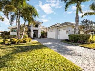 5408 Greenbrook Dr, Sarasota, FL 34238