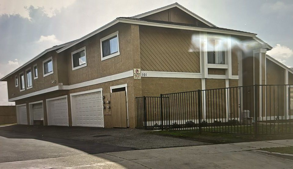 2nd image of 101 Wiseman Way APT D