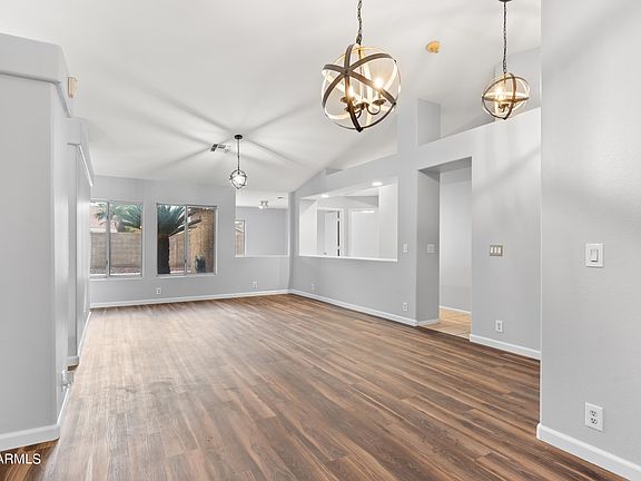5th image of 3323 E WAHALLA Lane